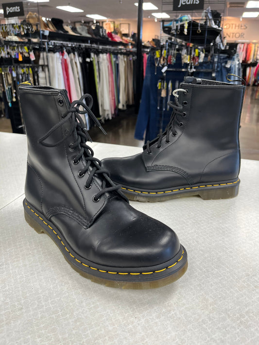 Boots Ankle Flats By Dr Martens In Black, Size:11