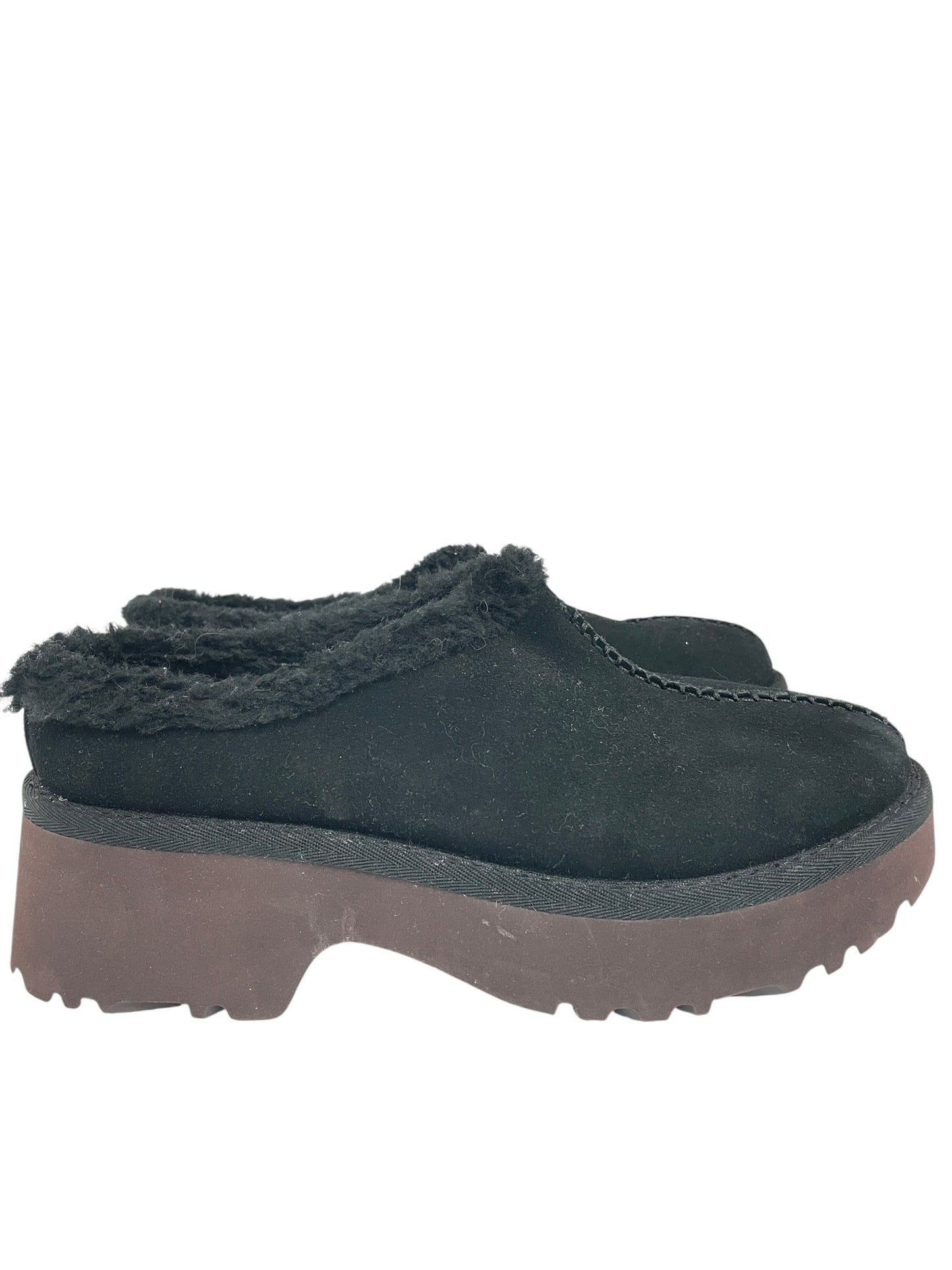 Shoes Designer By Ugg In Black, Size:9