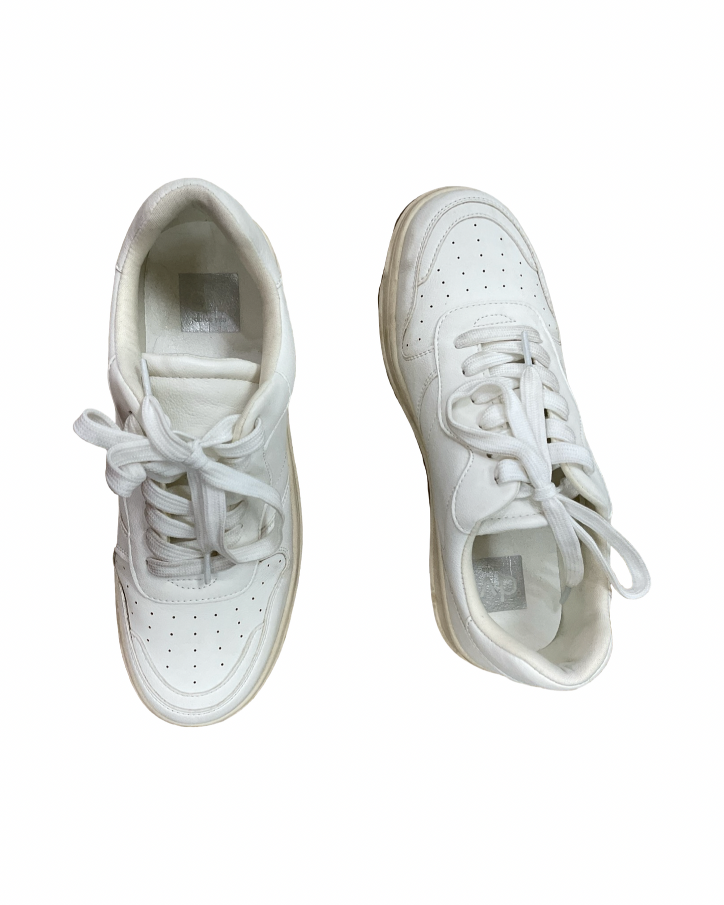 Shoes Sneakers By Dolce Vita In Cream, Size:8