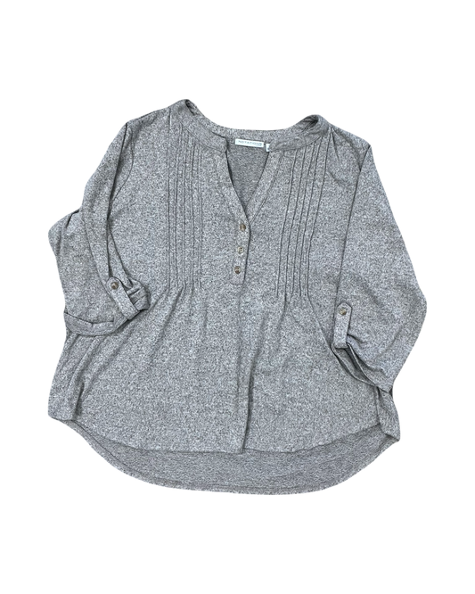 Top 3/4 Sleeve By Notations In Beige, Size:1X