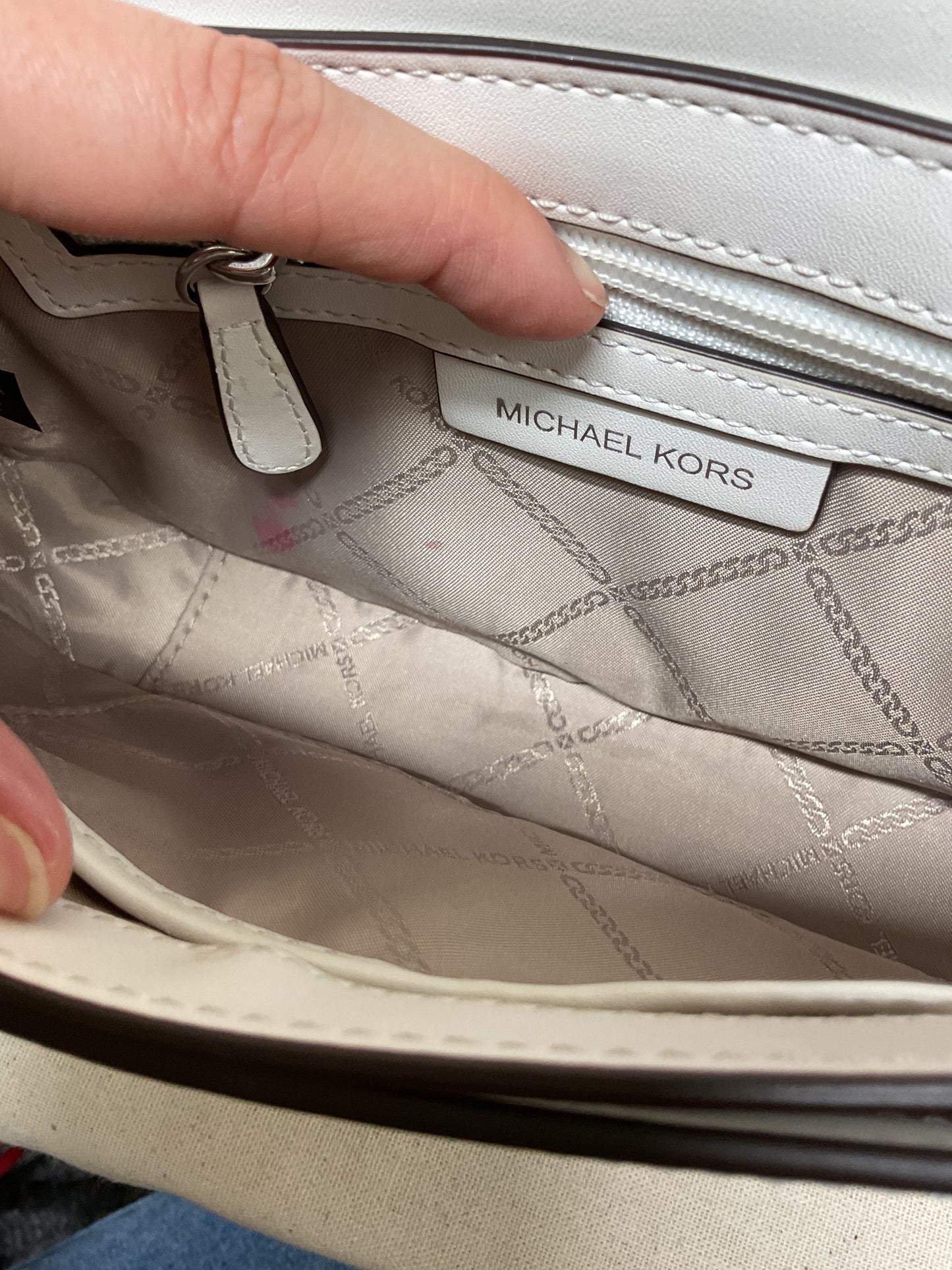 Handbag Designer By Michael Kors In White, Size:Small