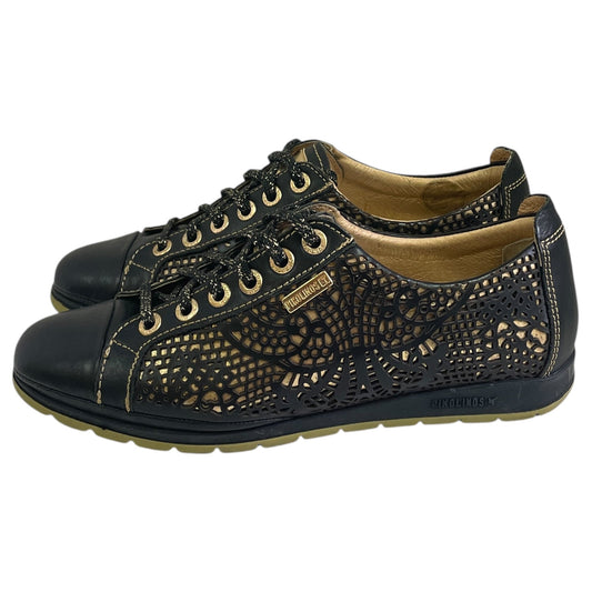 Shoes Flats By Pikolinos In Black & Gold, Size:7