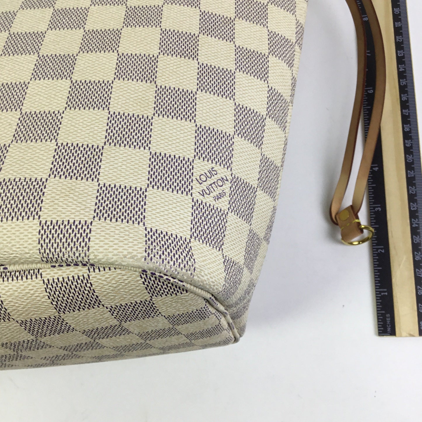 Handbag Luxury Designer By Louis Vuitton In Pink & White, Size:Medium