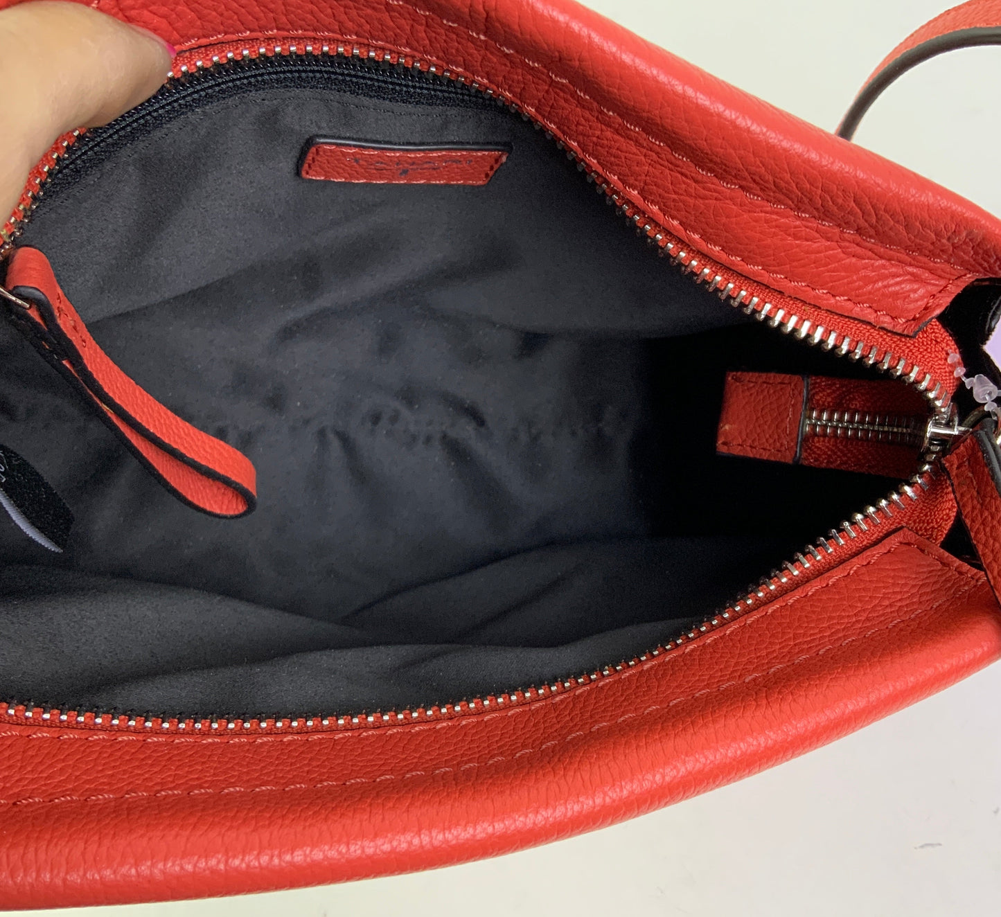 Crossbody Leather By Tahari, Size: Medium