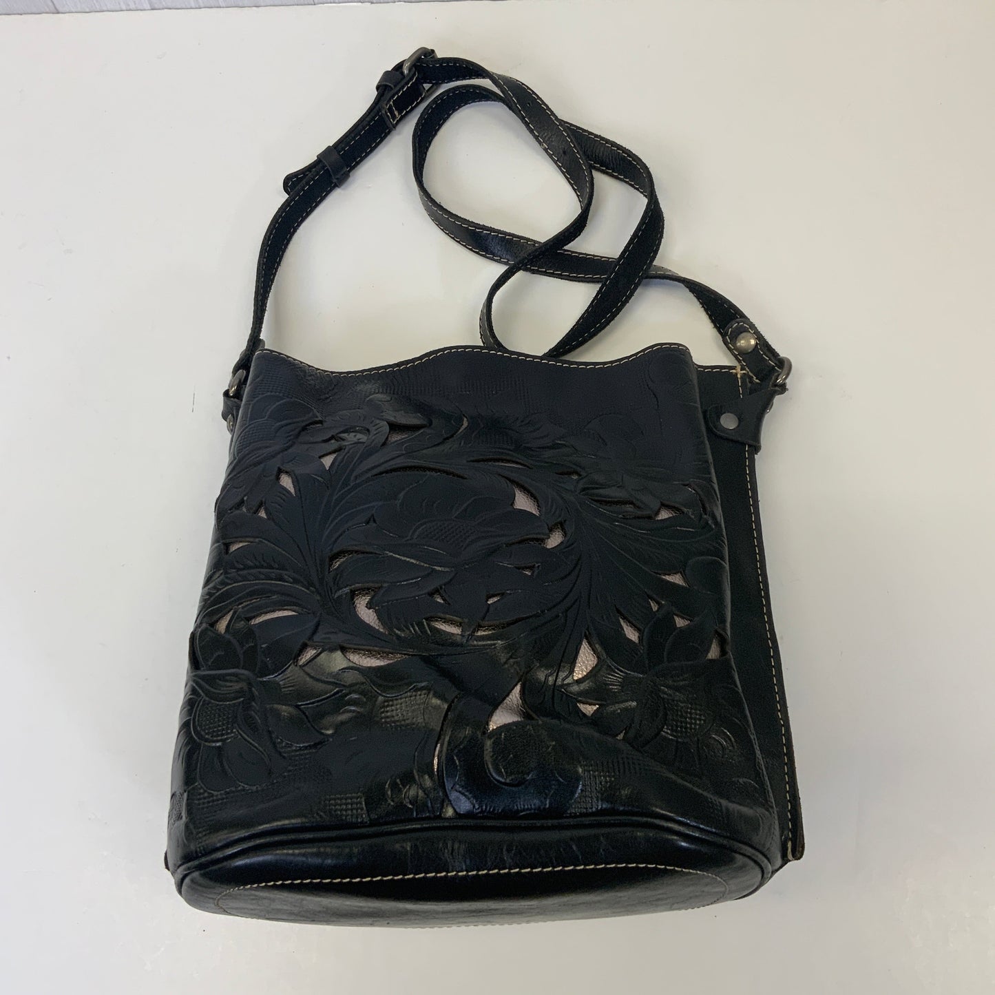 Crossbody Designer By Patricia Nash In Black, Size:Large