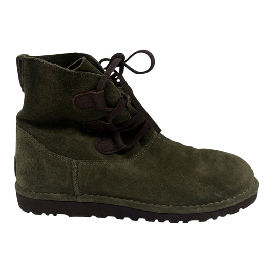 Boots Designer By Ugg In Green, Size:8