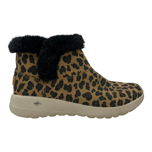 Boots Ankle Flats By Skechers In Leopard Print, Size:6.5