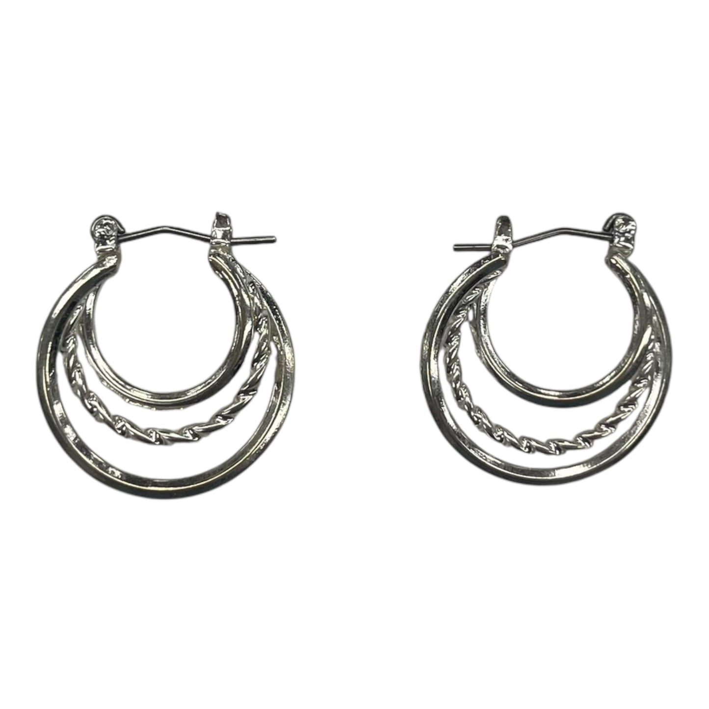 Earrings Hoop By Clothes Mentor In Silver