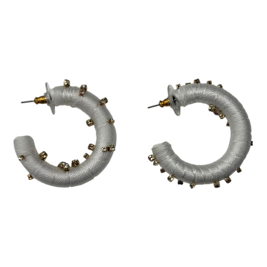 EARRINGS HOOP by    CLOTHES MENTOR In WHITE