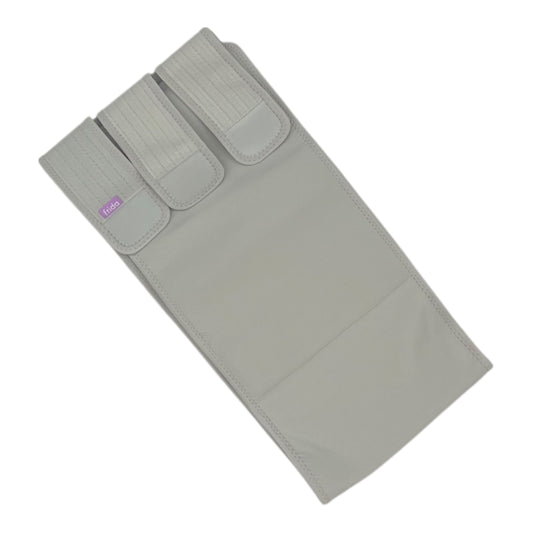 Accessory Label By Clothes Mentor In Grey