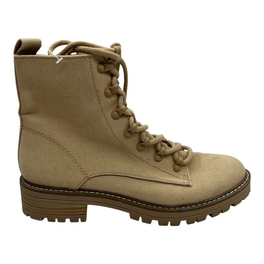 Boots Combat By Universal Thread In Tan, Size:9