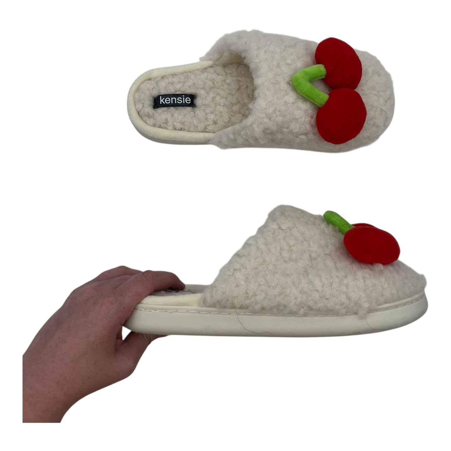 Slippers By Kensie In Cream