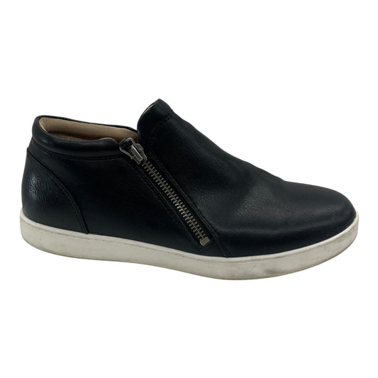 Shoes Flats By Life Stride In Black, Size:8