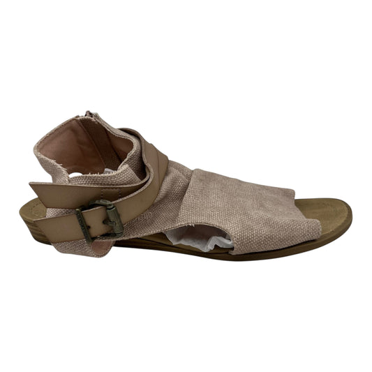 Sandals Flats By Blowfish In Tan, Size:10