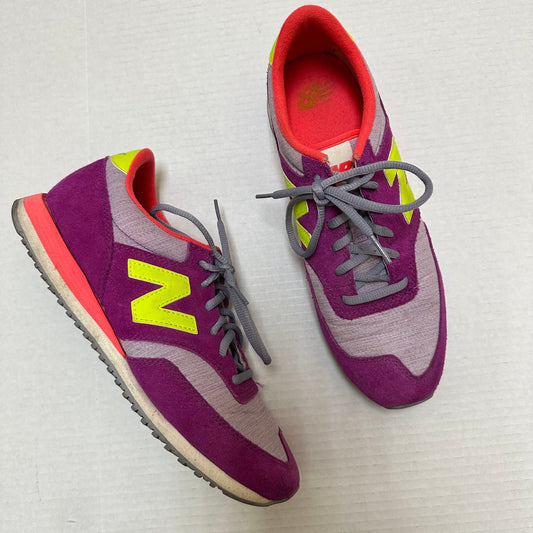 Shoes Athletic By New Balance  Size: 9.5