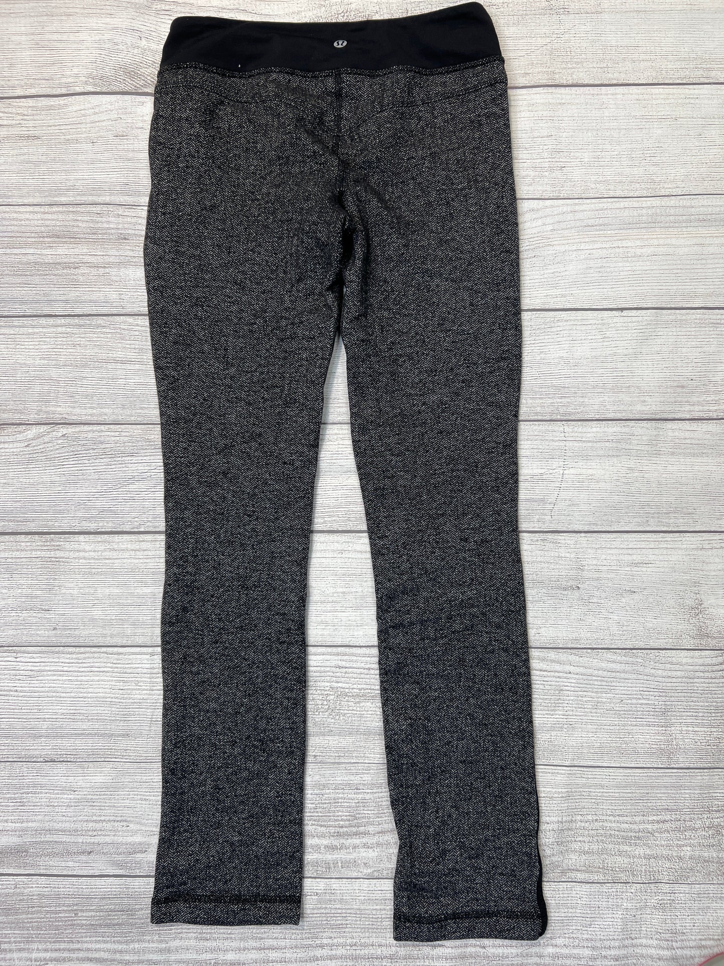 Athletic Leggings By Lululemon  Size: 6