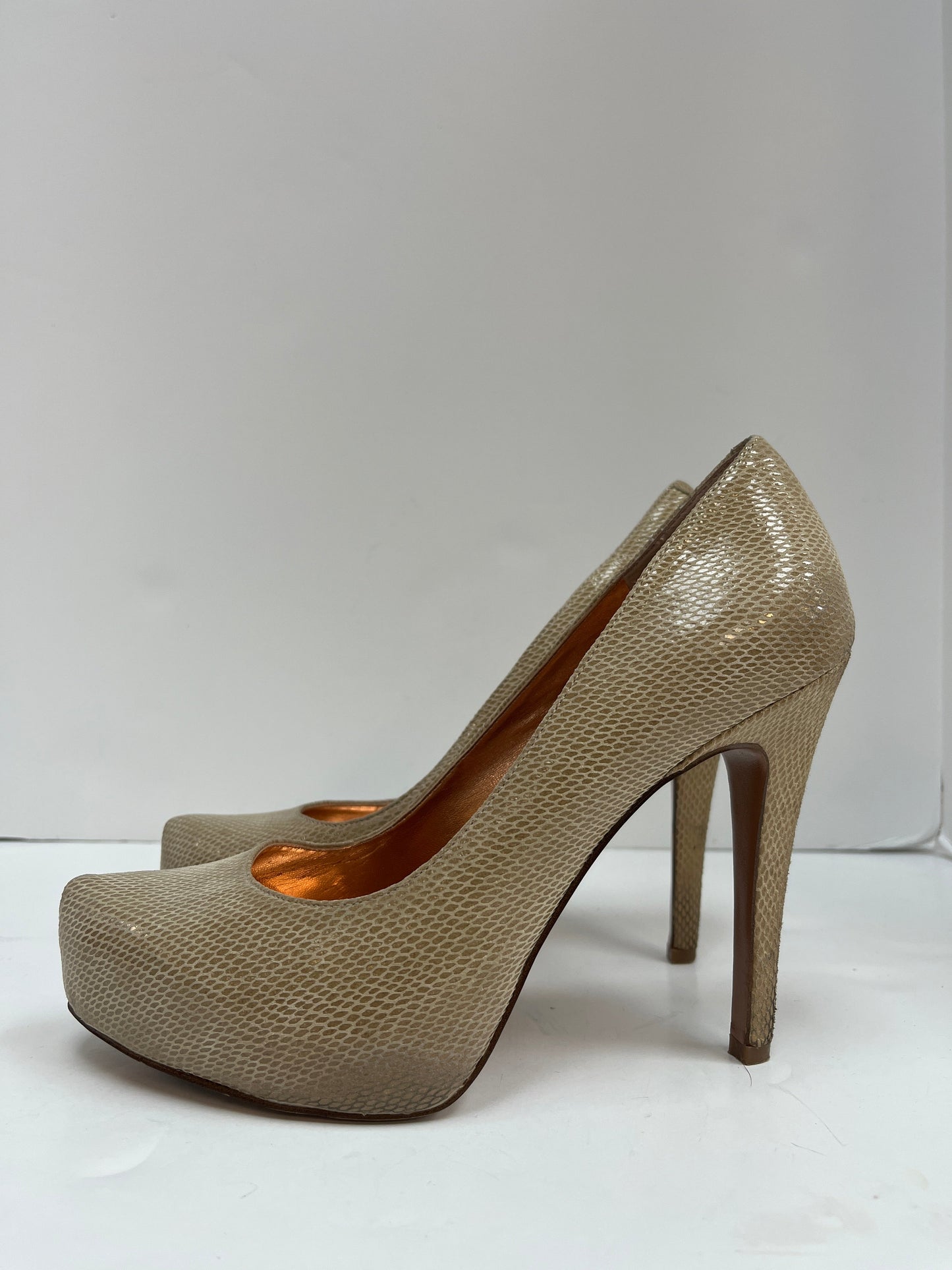 Shoes Heels Stiletto By Bcbgmaxazria O  Size: 8.5