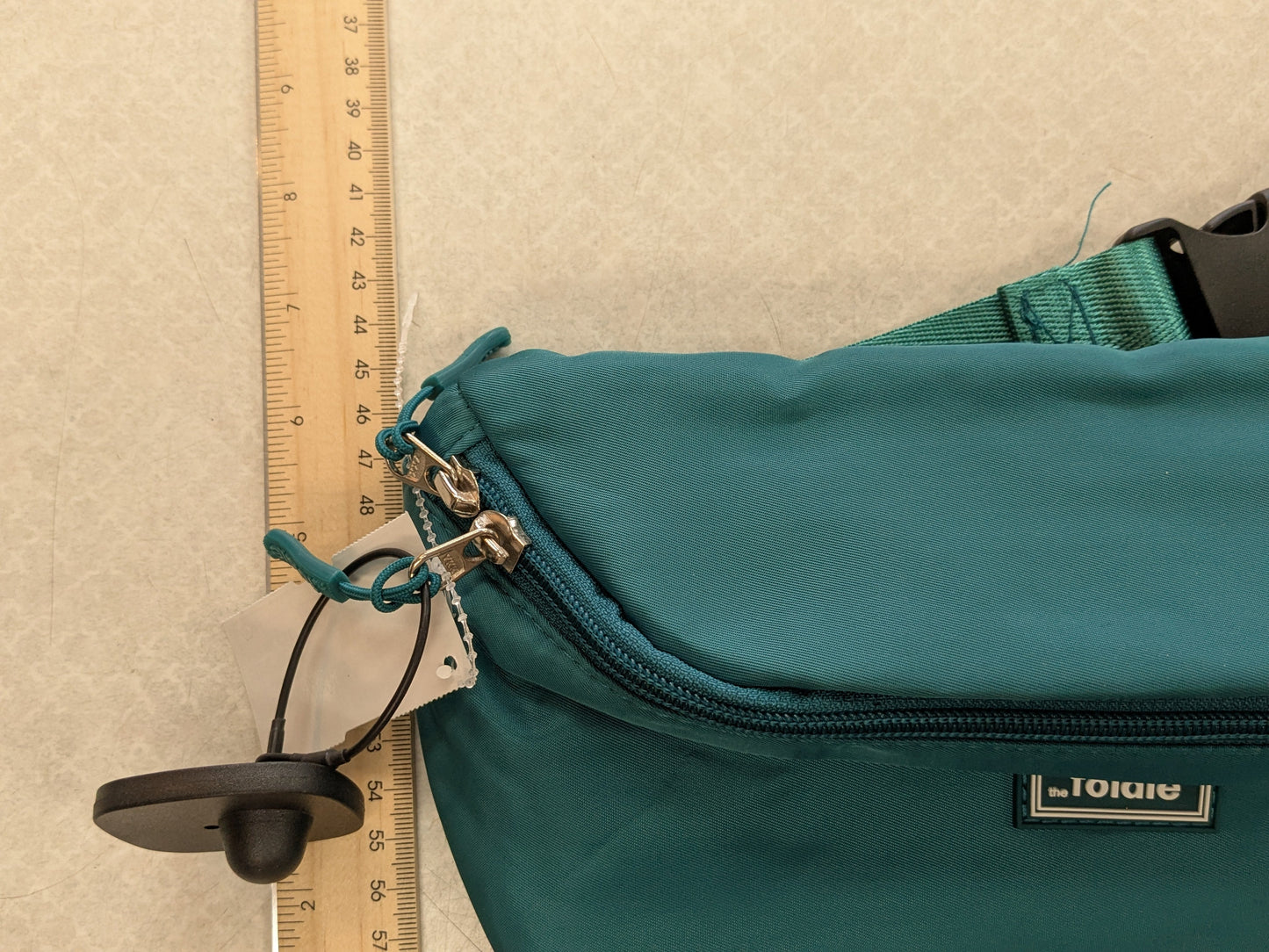 Belt Bag By Clothes Mentor In Teal, Size:Medium