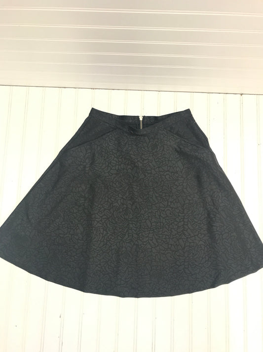 Skirt Mini & Short By Lululemon  Size: 4