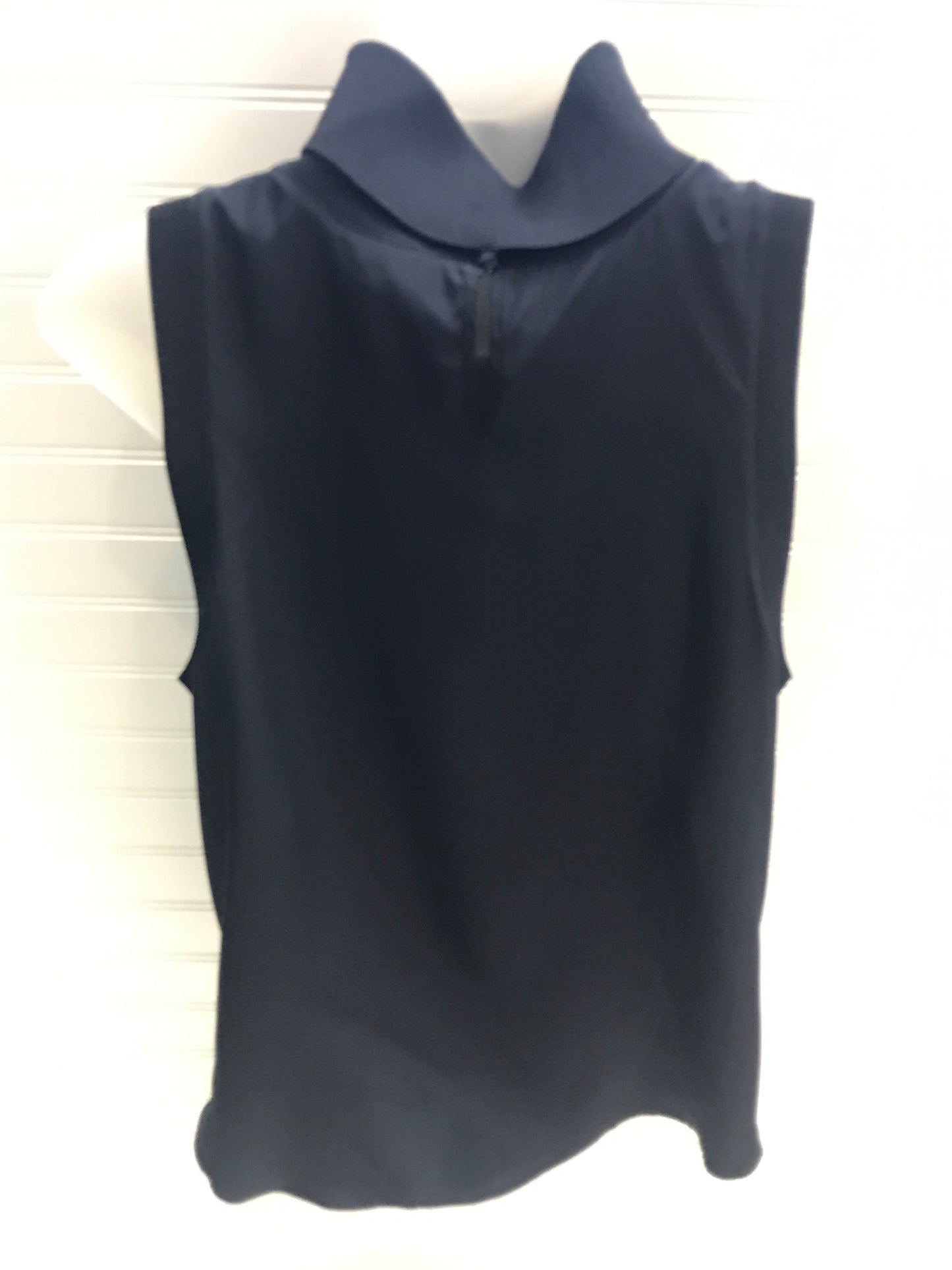 Top Sleeveless By Cinq a Sept  Size: M