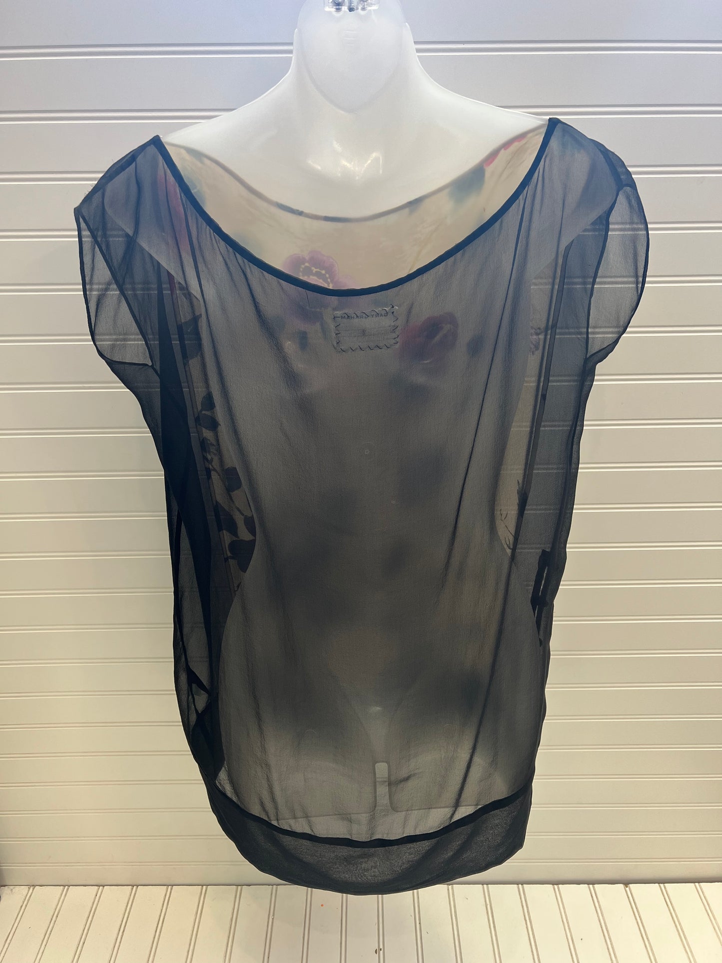 Top Sleeveless By Cma  Size: M
