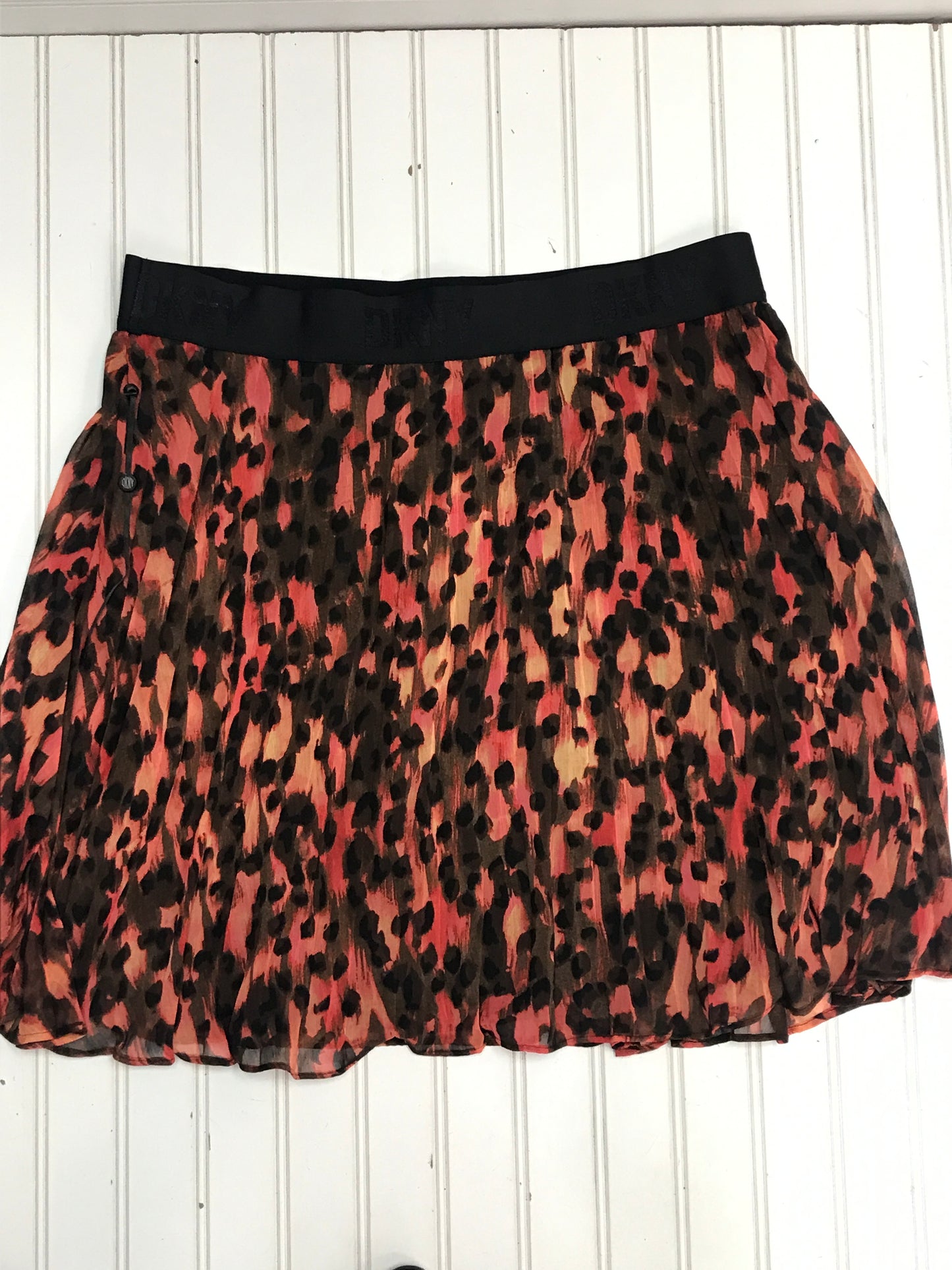 Skirt Mini & Short By Dkny  Size: Xl